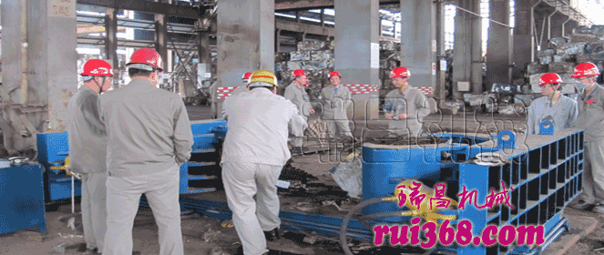 液壓拆包機(jī)是鋼廠(chǎng)冶煉企業(yè)檢驗(yàn)壓塊專(zhuān)業(yè)設(shè)備！